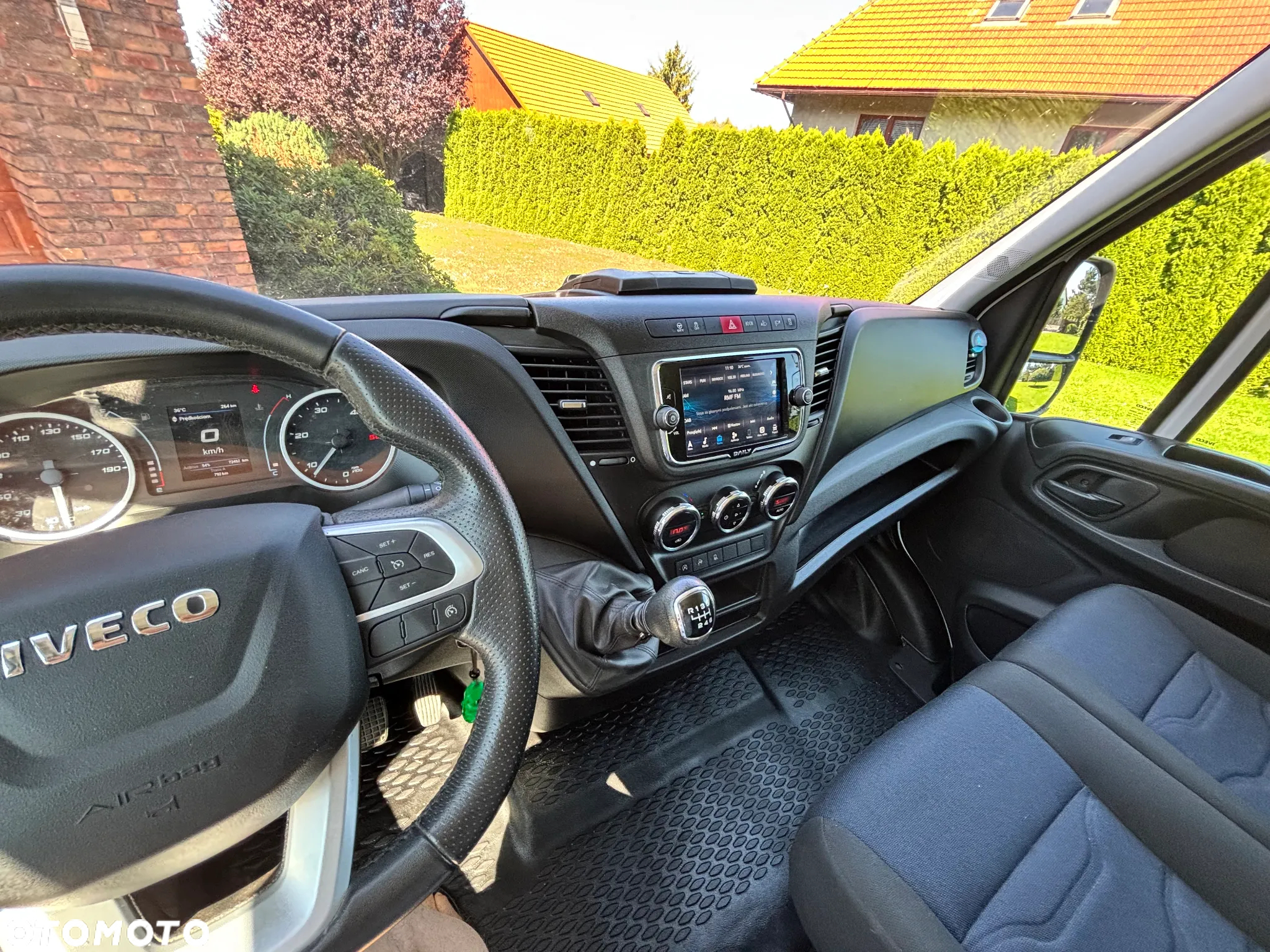 Iveco 35S16 - 16