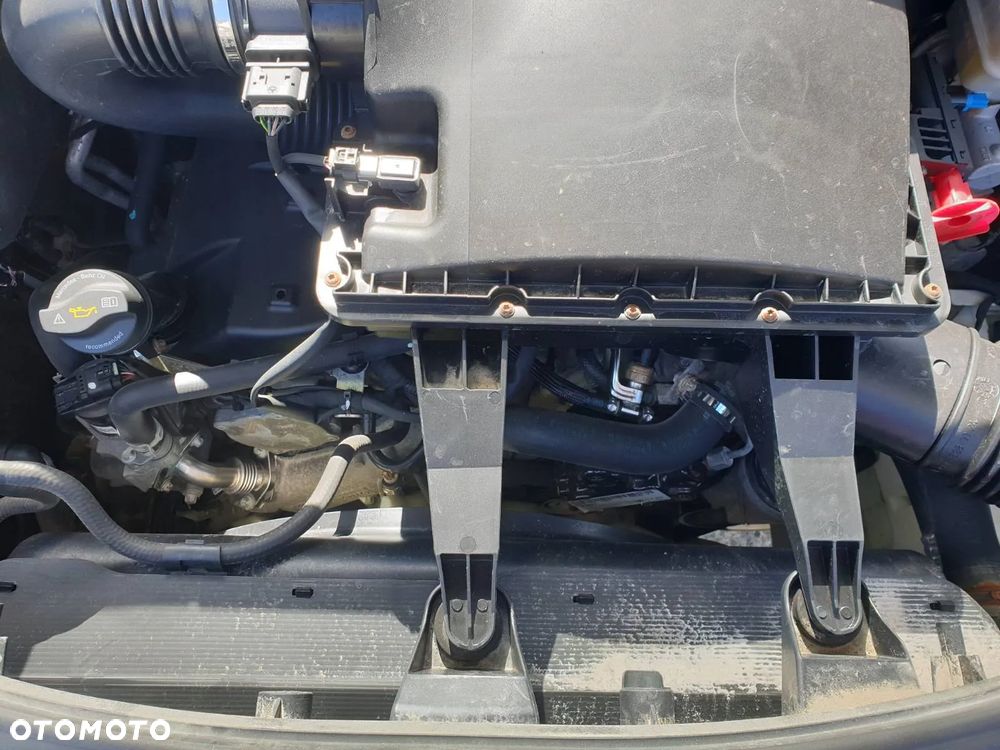 Mercedes-Benz Sprinter 319 - 14