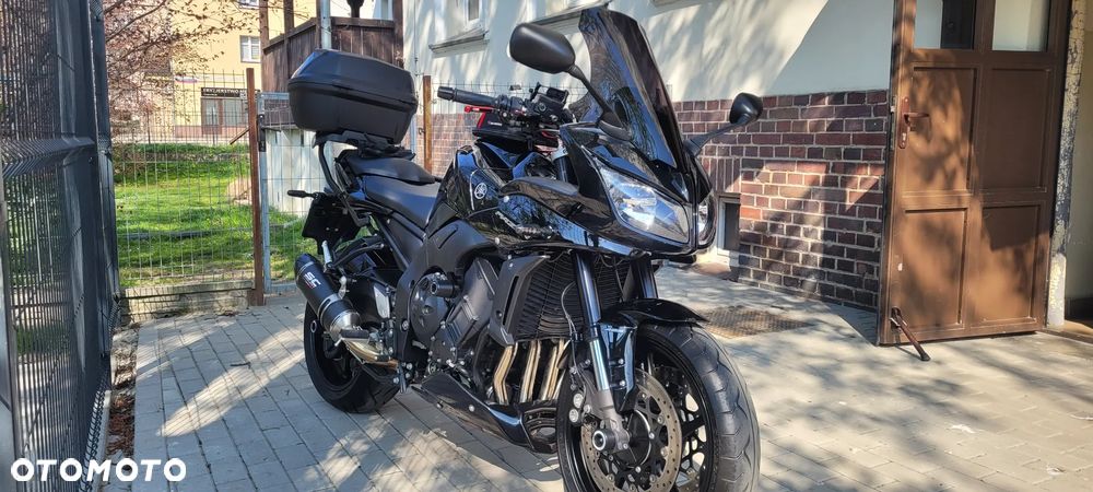 Yamaha FZ - 9