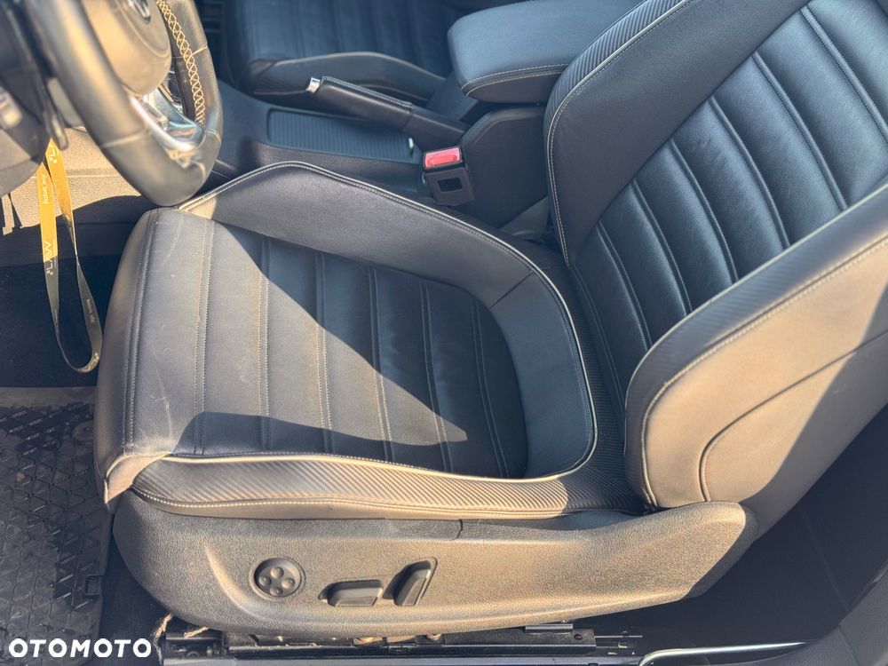Volkswagen Scirocco 2.0 TDI BMT DSG - 12