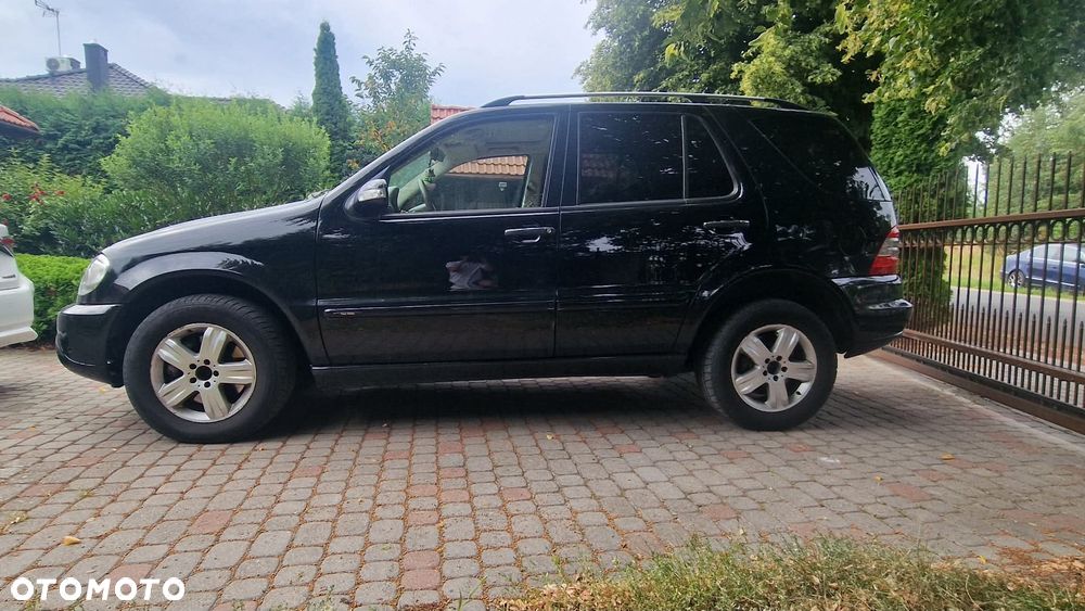 Mercedes-Benz ML - 8