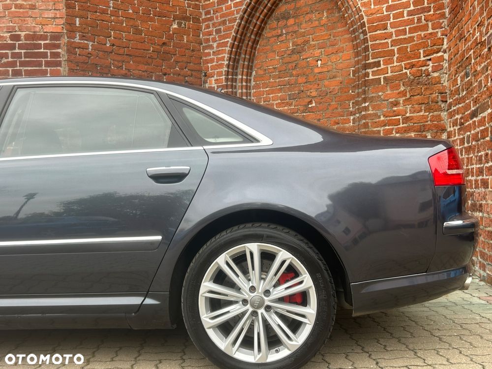 Audi A8 - 14