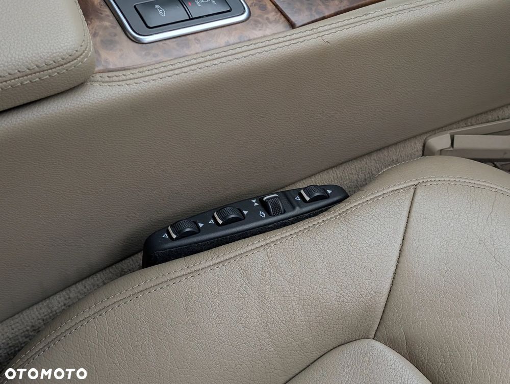 Mercedes-Benz CLS 350 CDI 4-Matic BlueEff - 21