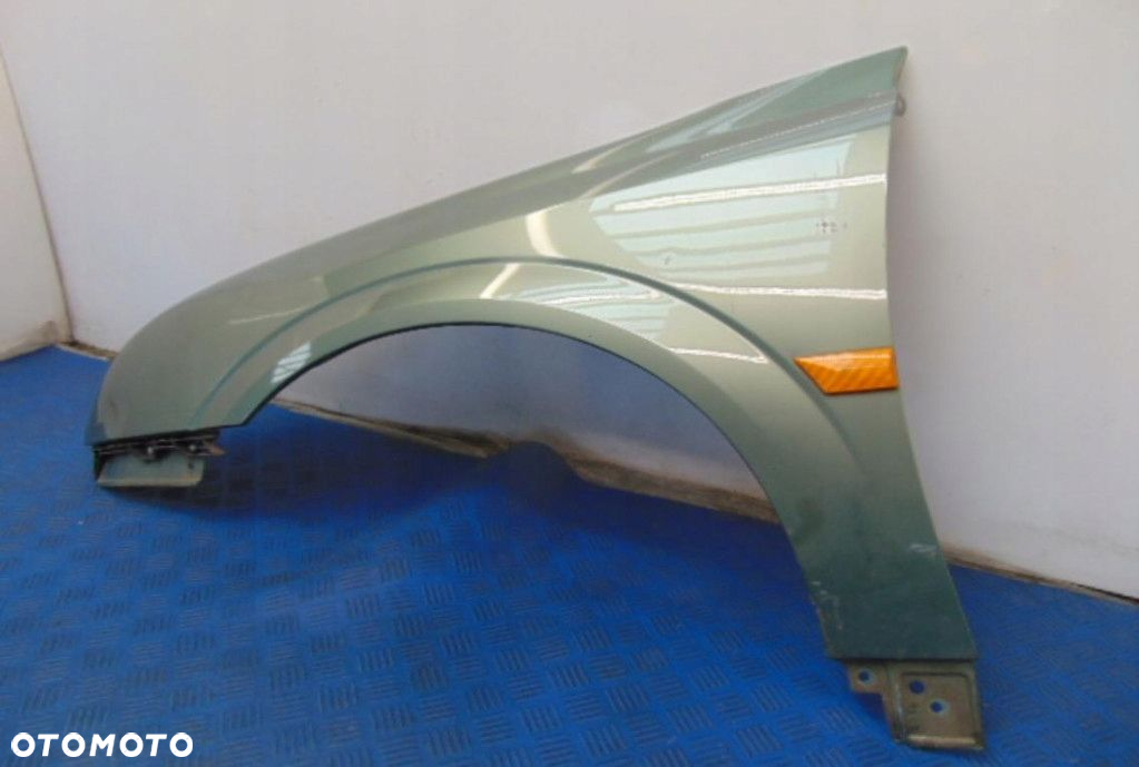 OPEL VECTRA C SEDAN BŁOTNIK LEWY STAN WIDOCZNY NA ZDJĘCIU - 2