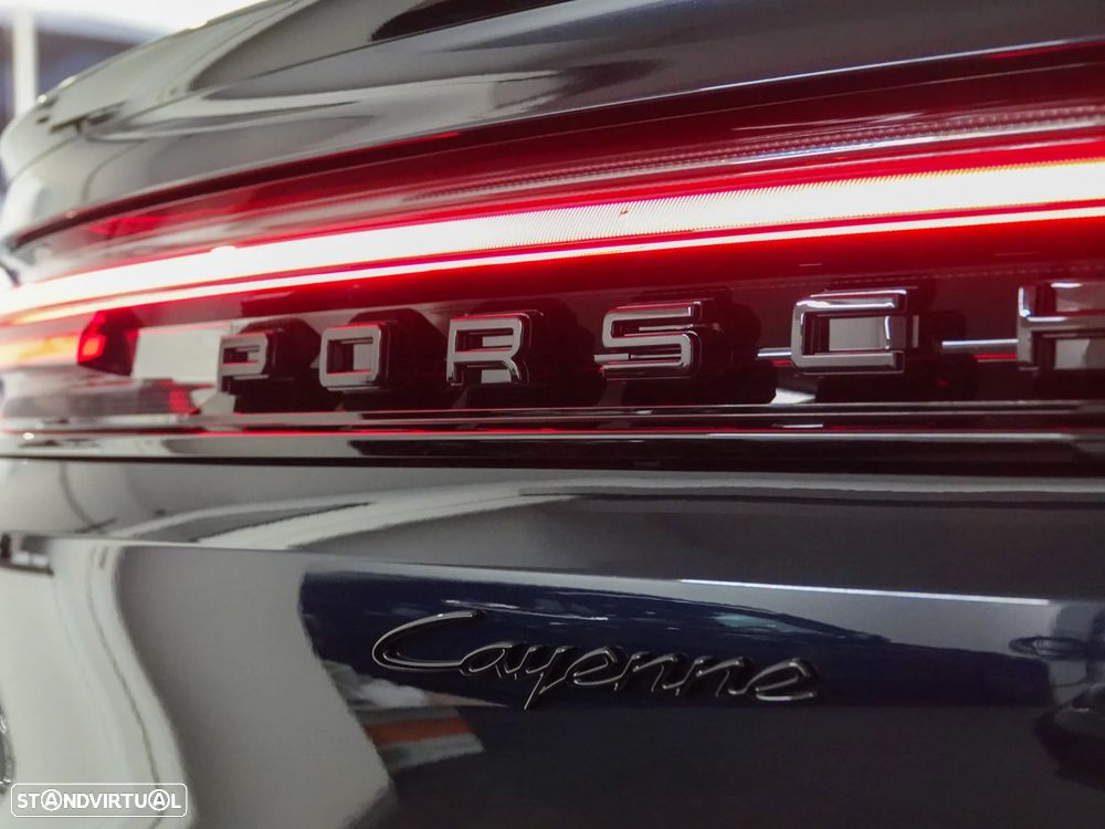Porsche Cayenne Coupé Black Edition - 4