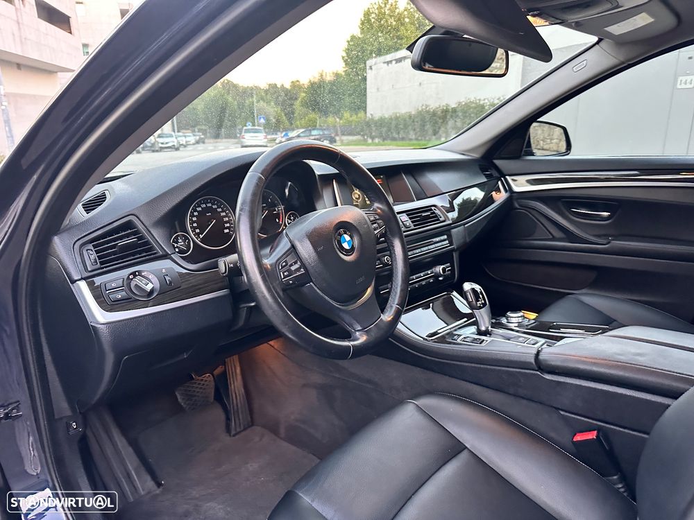 BMW 520 d Line Luxury Auto - 27