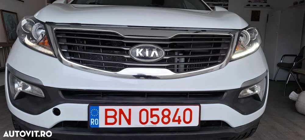 Kia Sportage 2,0 CRDI AWD Dream-Team Edition - 11
