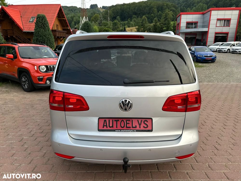 Volkswagen Touran 1.6 TDI DPF DSG Cup - 3