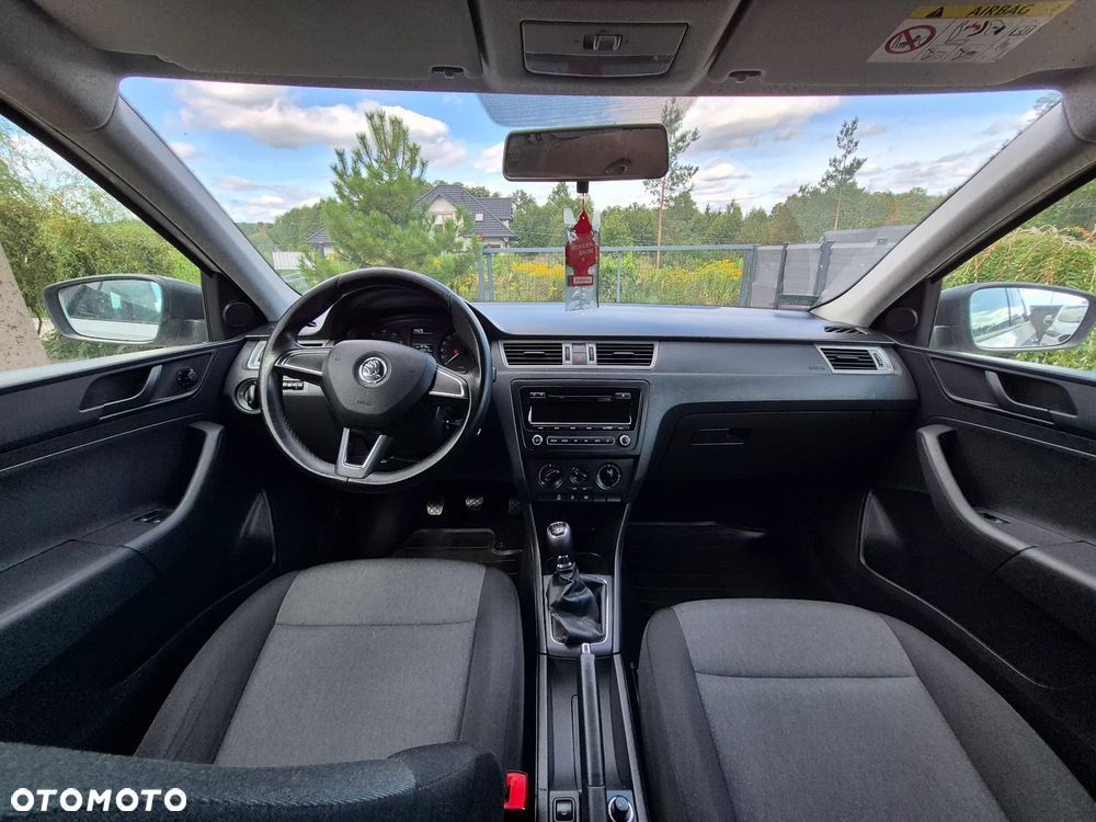 Skoda RAPID 1.2 TSI Active - 7