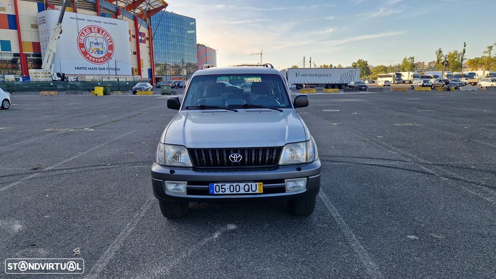 Toyota Land Cruiser 3.0 D-4D - 3