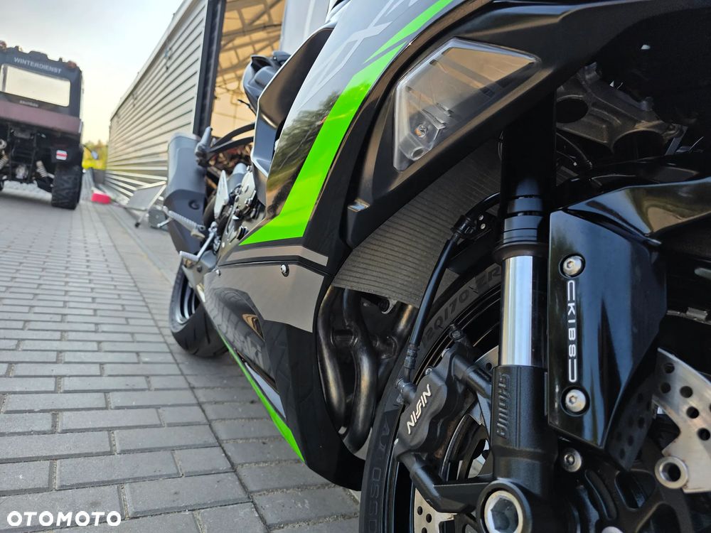 Kawasaki ZX - 30