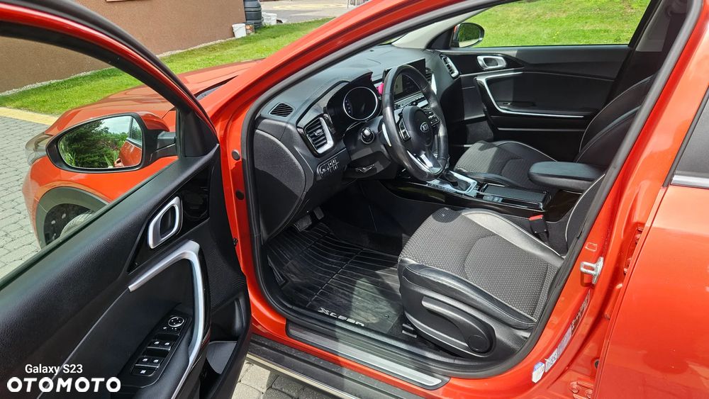 Kia XCeed - 11
