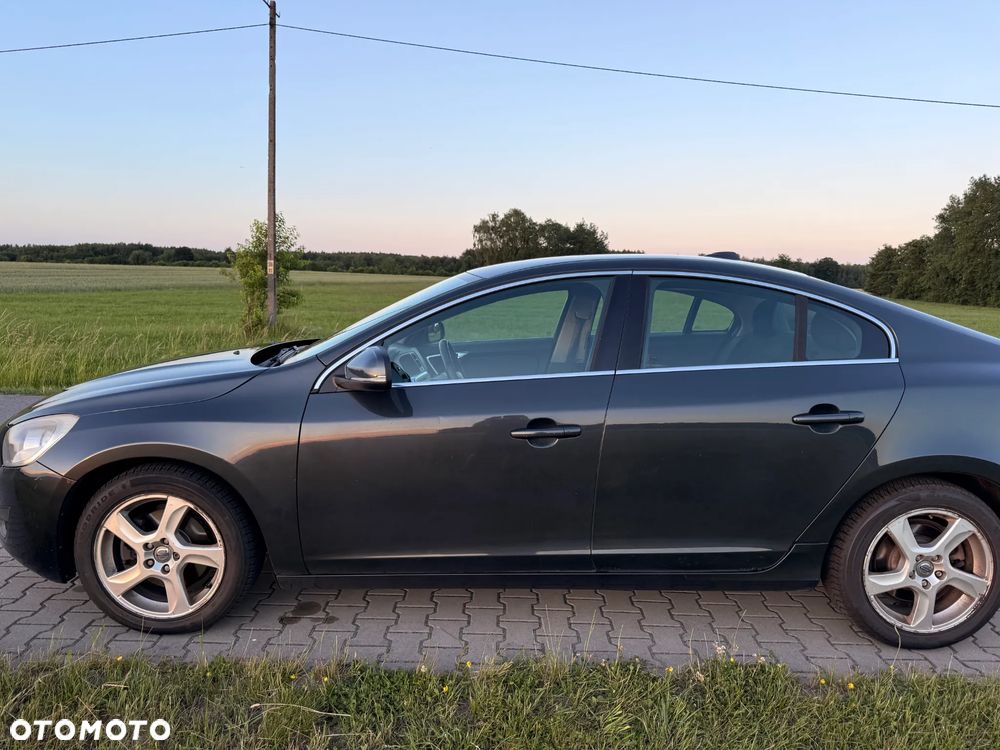 Volvo S60 D3 Kinetic - 6