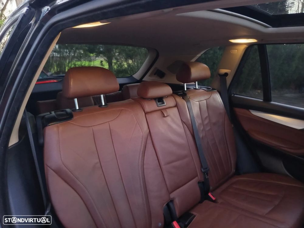 BMW X5 25 d sDrive Comfort 7L - 39