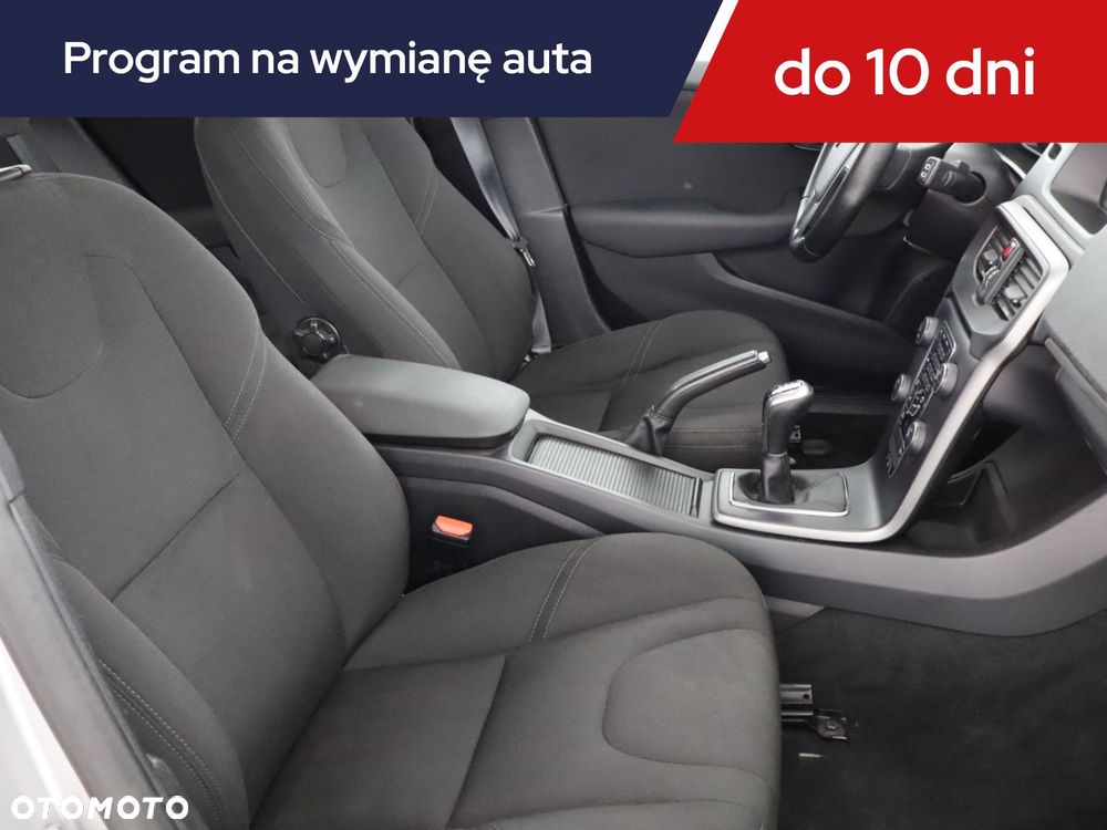 Volvo V40 - 11