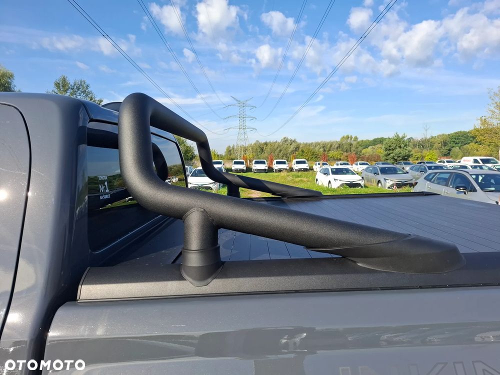 Toyota Hilux 2.8 D-4D mHEV Double Cab Invincible 4x4 - 17