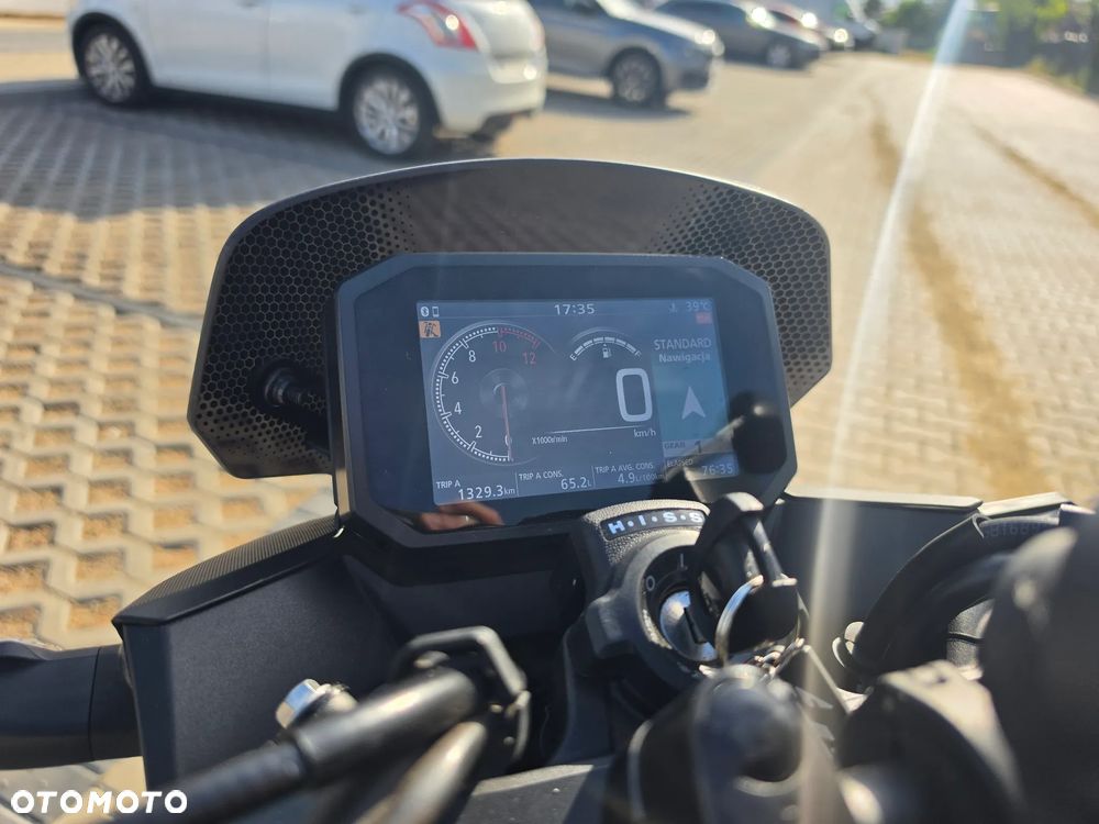 Honda Hornet - 10