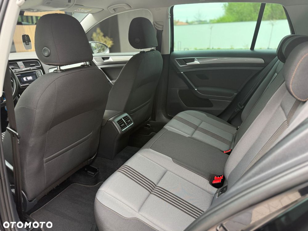 Volkswagen Golf 2.0 TDI BlueMotion Technology Allstar - 15
