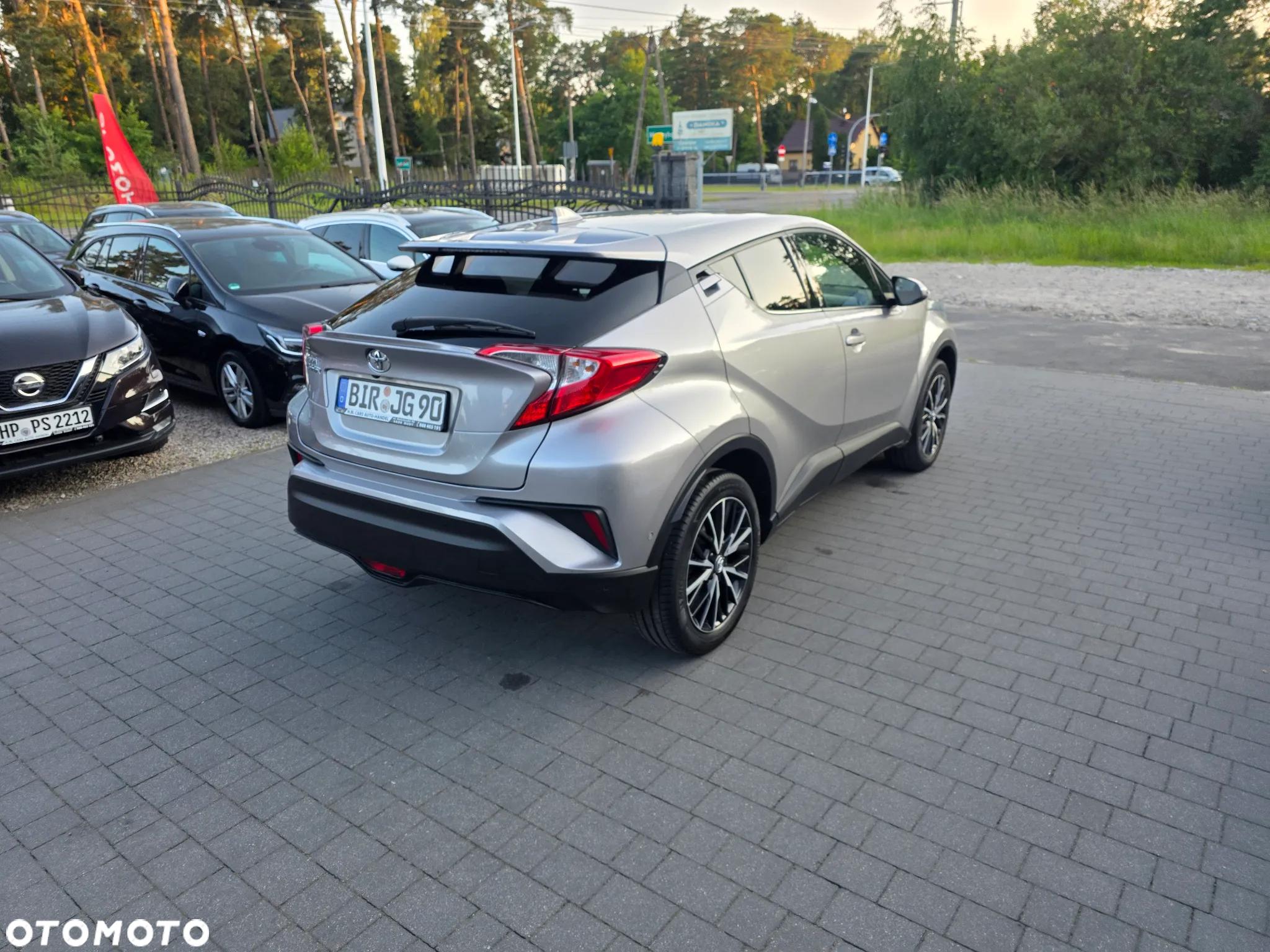 Toyota C-HR 1.2 Turbo Team Deutschland - 4