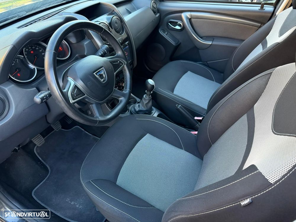 Dacia Duster 1.5 dCi SL Black Shadow - 30