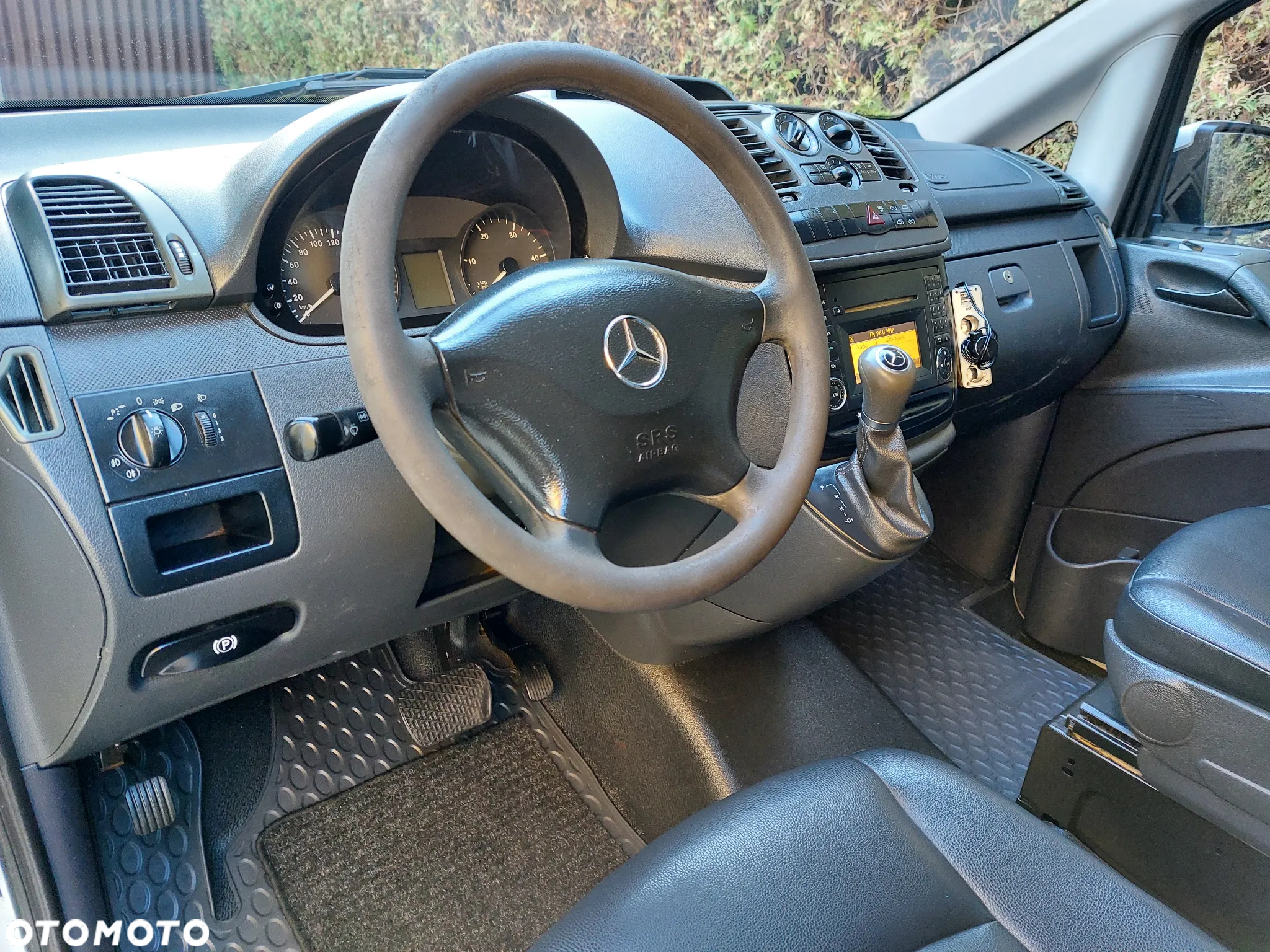 Mercedes-Benz Vito - 30