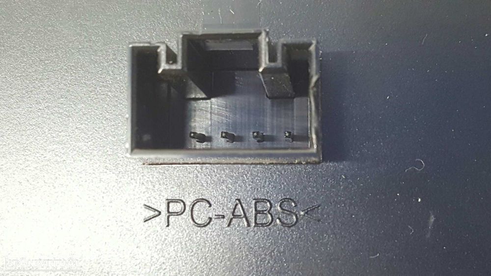 TELA/ECRÃ MULTIFUNÇÕES SKODA SUPERB COMBI (3T5) COMFORT - 4