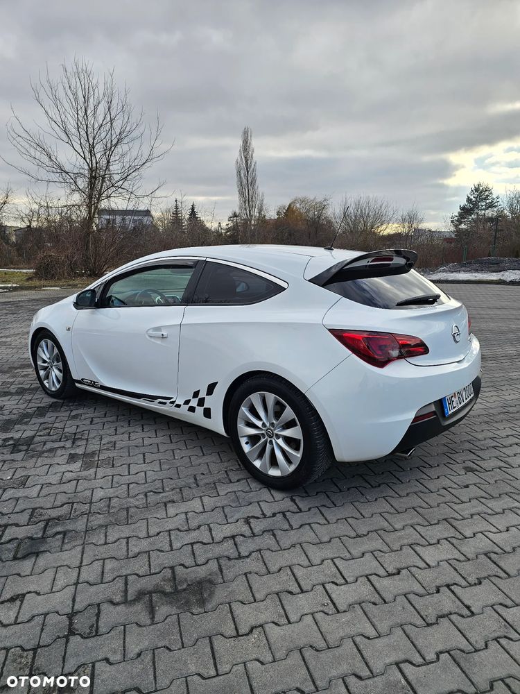 Opel Astra 1.6 T SIDI Sport S&S - 4