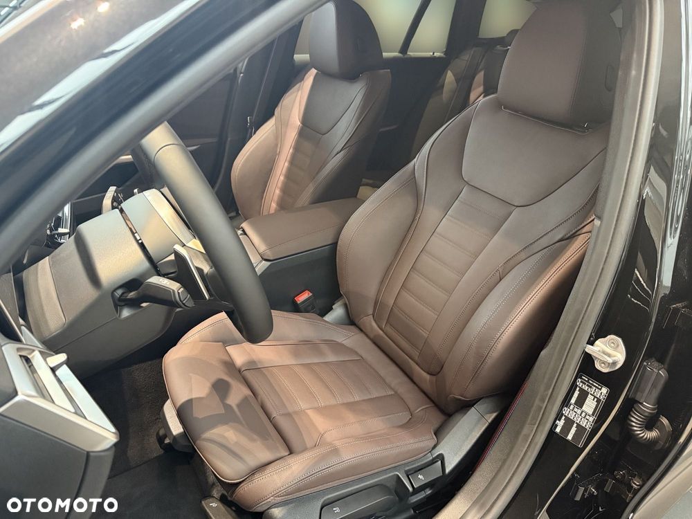 BMW Seria 3 318i M Sport - 8