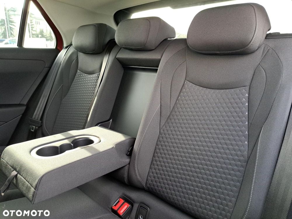 Volkswagen T-Roc 1.5 eTSI Life DSG - 35