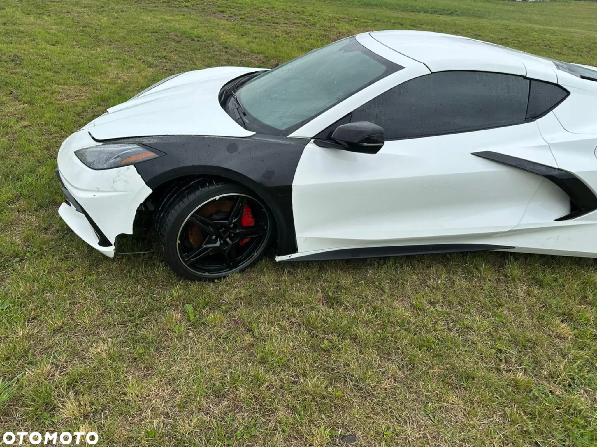 Chevrolet Corvette - 9