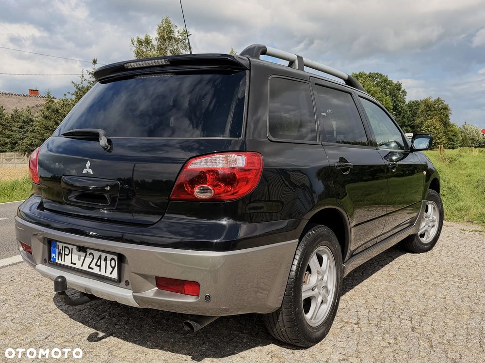 Mitsubishi Outlander - 5