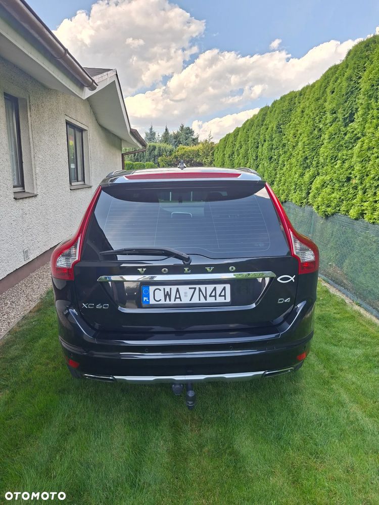 Volvo XC 60 D4 Geartronic Momentum - 9