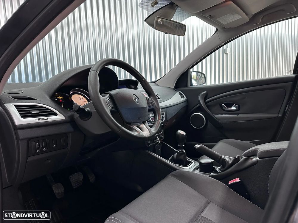 Renault Mégane Sport Tourer 1.5 dCi Dynamique S - 9