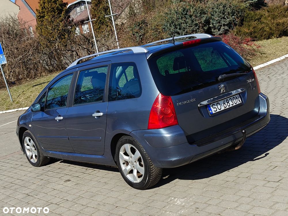 Peugeot 307 HDi 135 Premium - 17