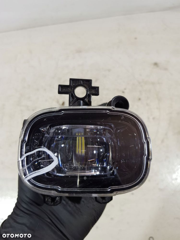 halogen prawy przód 261504122r renault clio v captur trafic - 8