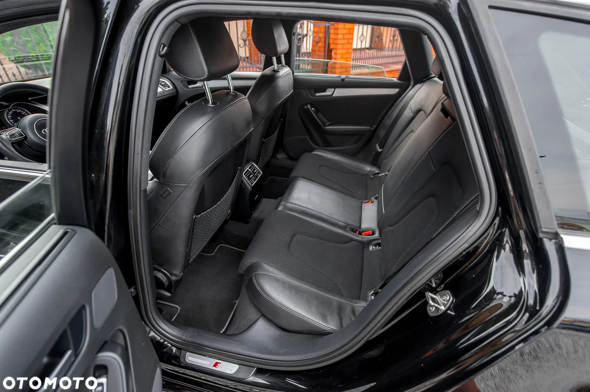 Audi A4 Avant 2.0 TFSI quattro S tronic S line Sportpaket - 18