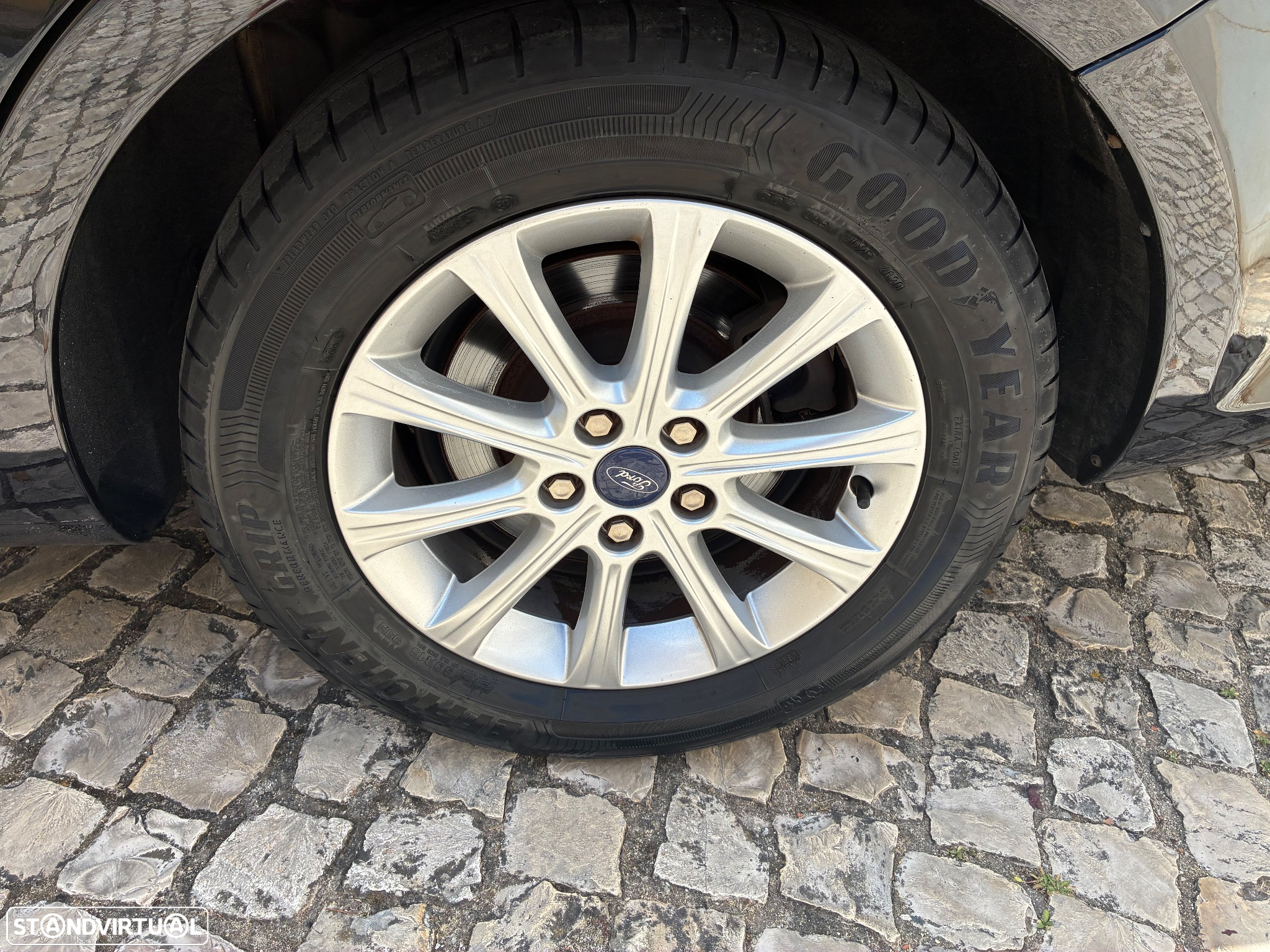 Ford Mondeo SW 1.6 TDCi Titanium Business - 30