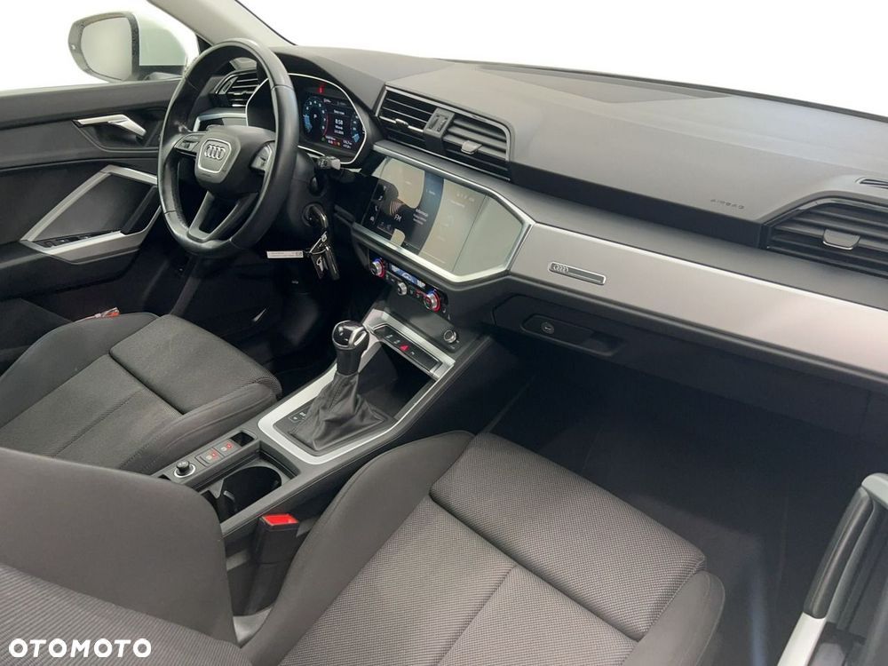 Audi Q3 35 TFSI mHEV S tronic - 14