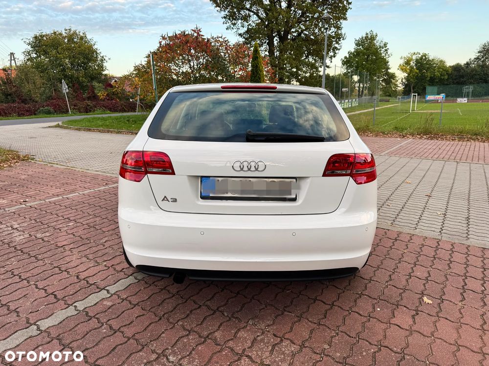 Audi A3 Sportback - 7