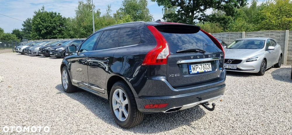 Volvo XC 60 D5 AWD Geartronic Summum - 7