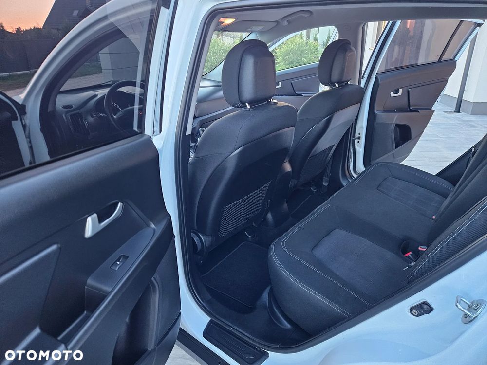Kia Sportage - 16