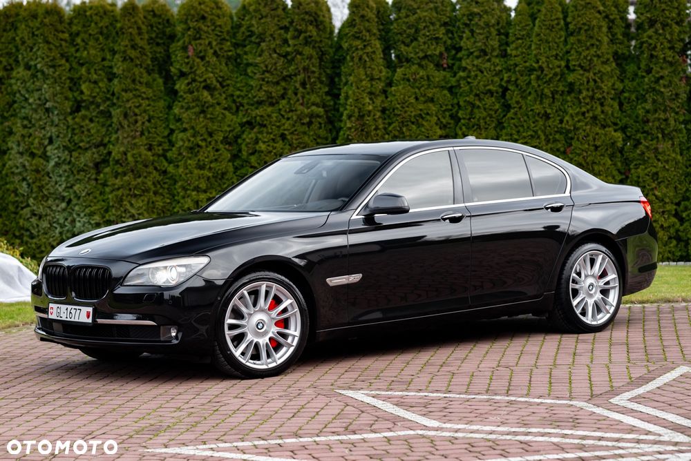 BMW Seria 7 750i xDrive - 3