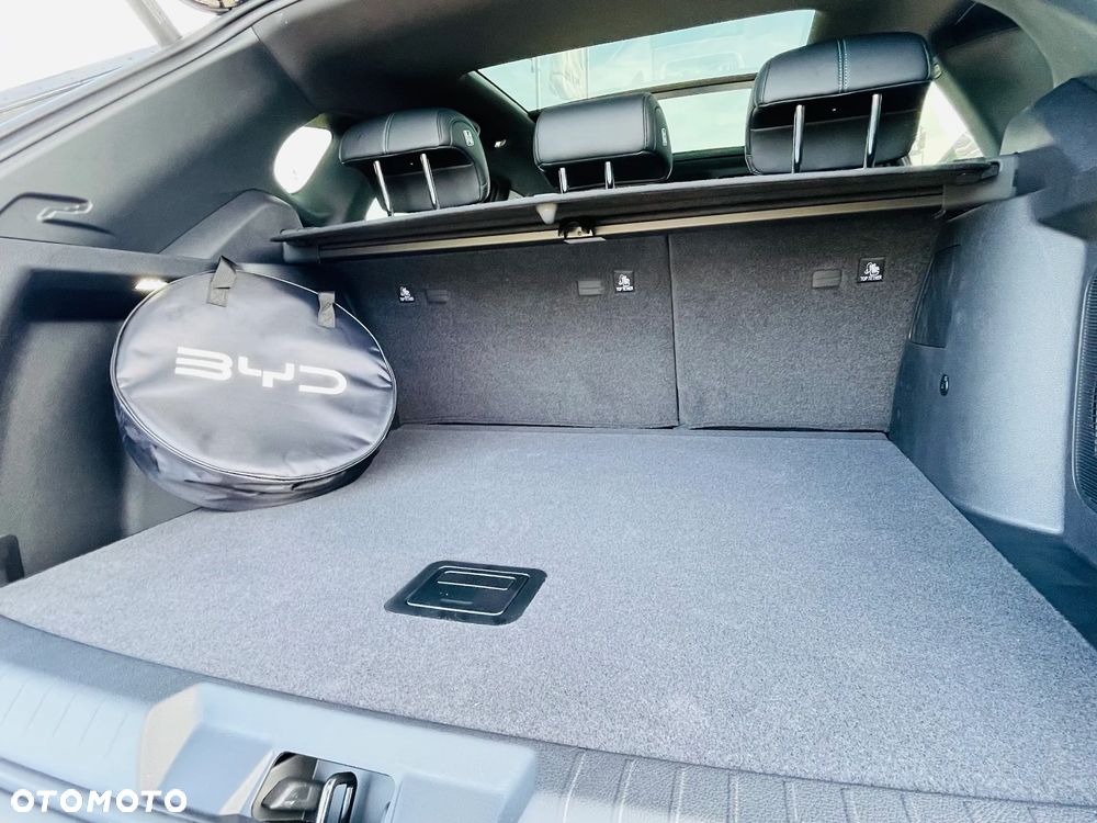 BYD Seal U DM-i 1.5T Design AWD - 15
