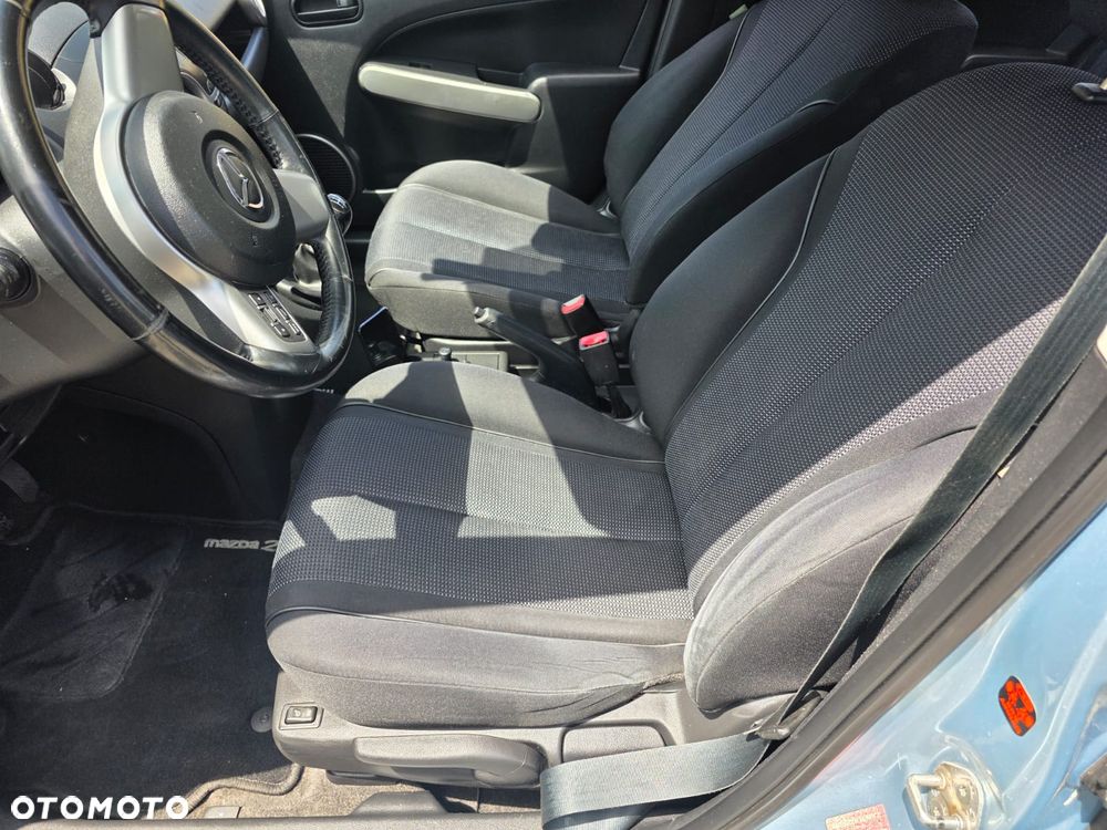 Mazda 2 1.3 Exclusive+ - 10