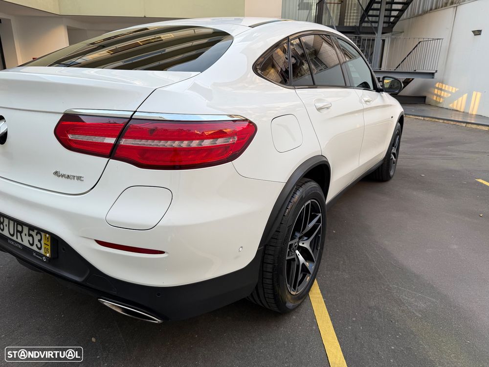 Mercedes-Benz GLC 350 e Coupé AMG Line 4-Matic - 42
