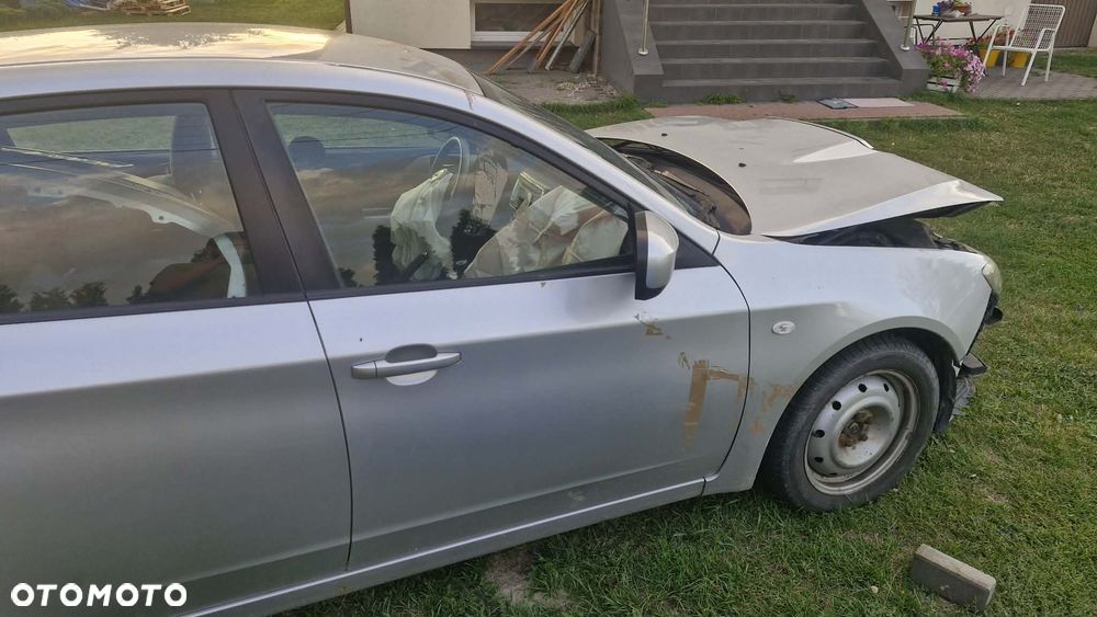 Subaru Impreza 2.0D RA - 3