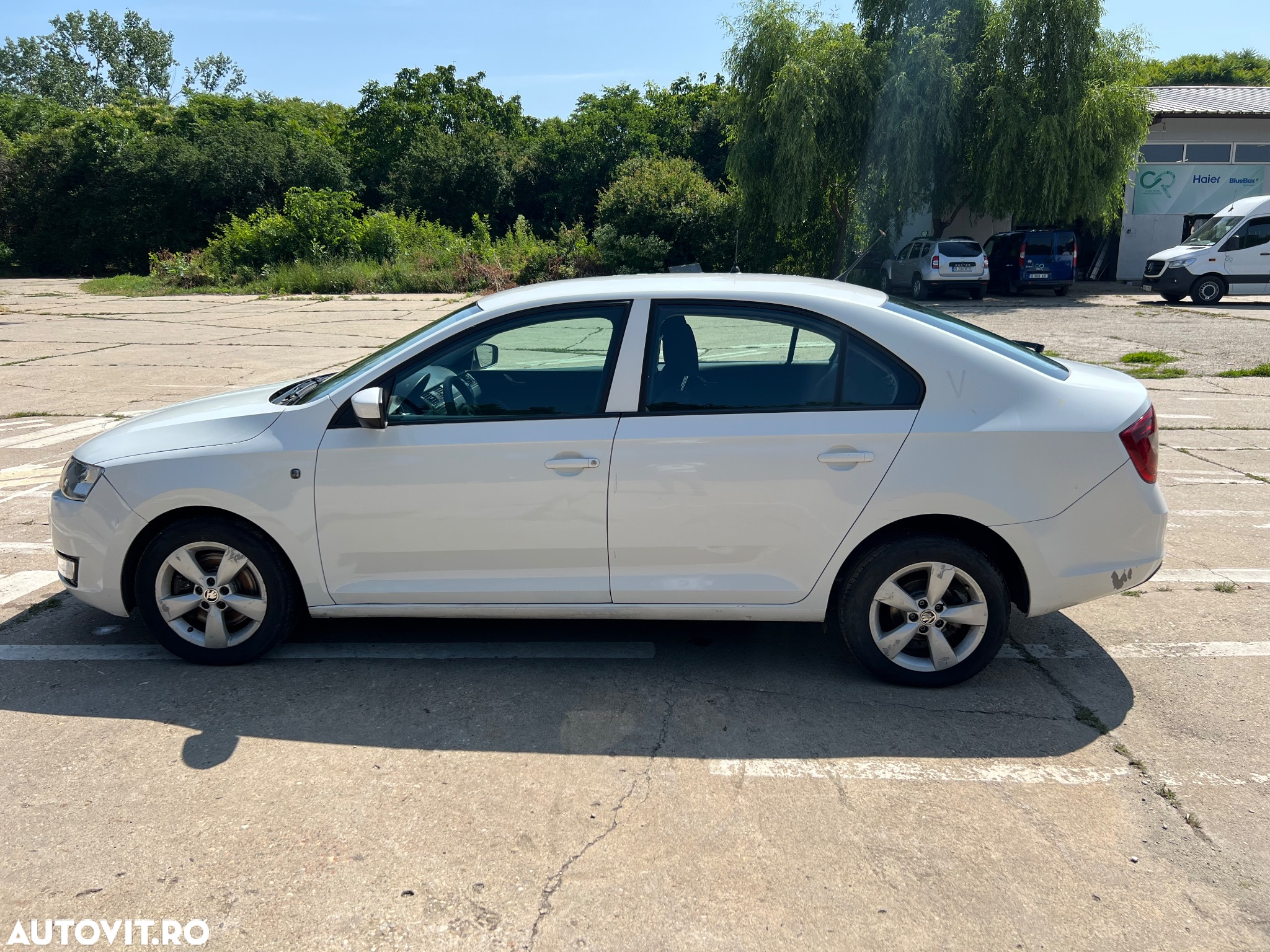 Skoda RAPID 1.6 TDI Active - 2