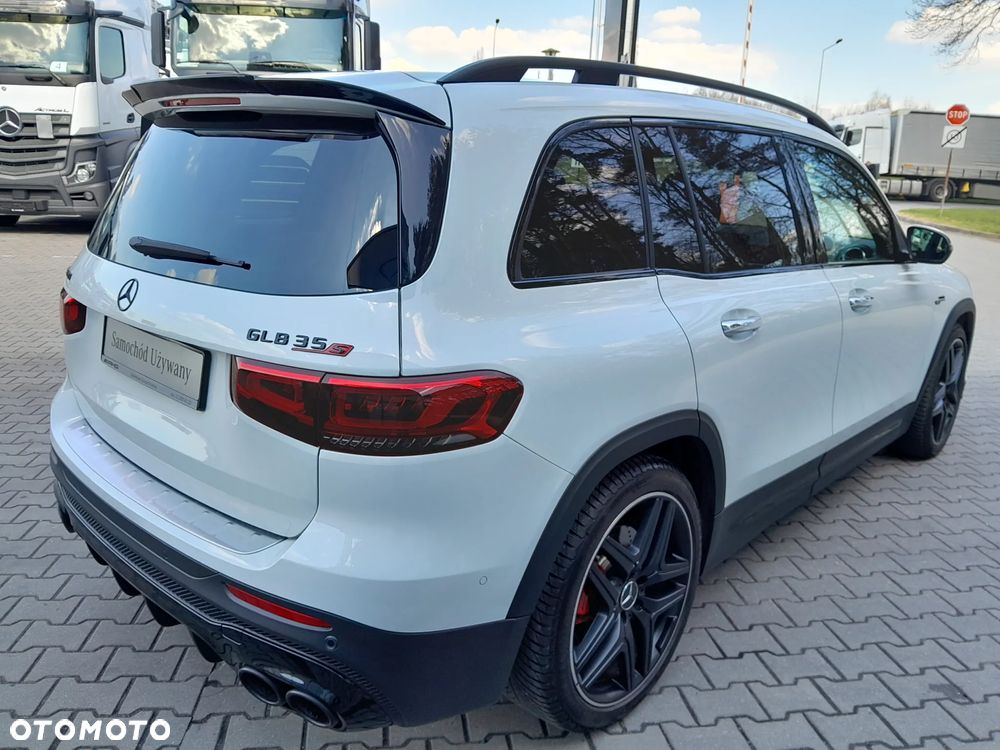 Mercedes-Benz GLB - 6