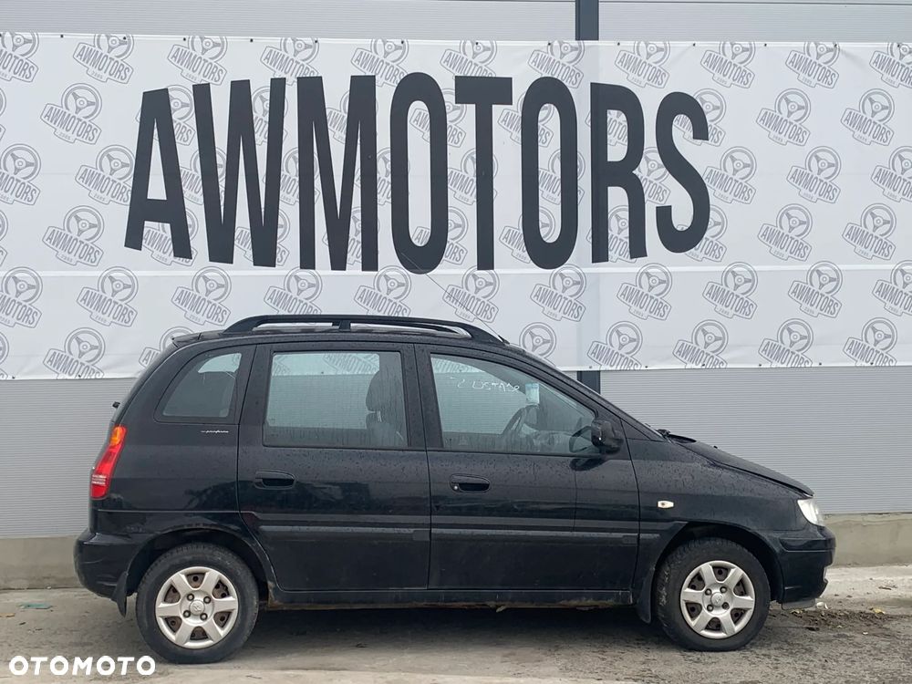 HYUNDAI MATRIX *SAMOCHÓD NA CZĘŚCI* MASKA, LAMPA, DRZWI, LUSTERKO, ZDERZAK, GRILL, BŁOTNIK, KLAPA, BELKA, DESKA, FOTELE, KANAPA, ĆWIARTKA, KIEROWNICA, TARCZE, ZACISKI, ZAWIESZENIE, KOMPLETNY PRZÓD, KOMPLETNY TYŁ, LICZNIK, ZEGARY, PRAWE LEWE PRZÓD TYŁ - 3