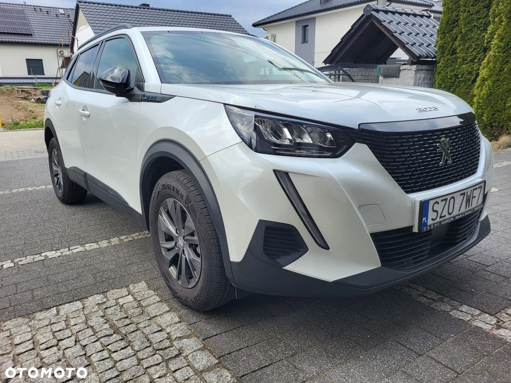 Peugeot 2008 PureTech 130 EAT8 Allure - 2